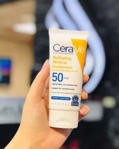 ضدآفتاب مینرال مرطوب کننده صورت سراوی